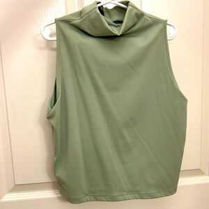 Yogalicious zenly Evelyn crop mock tank